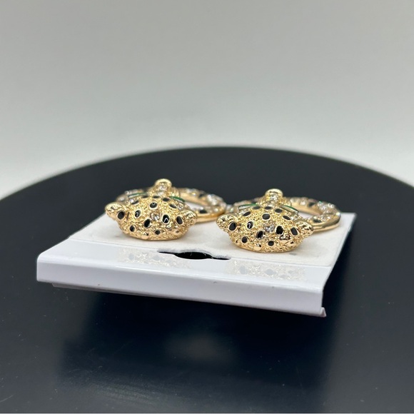 Gold Leopard Earrings with Green and Black Accents - Picture 4 of 10